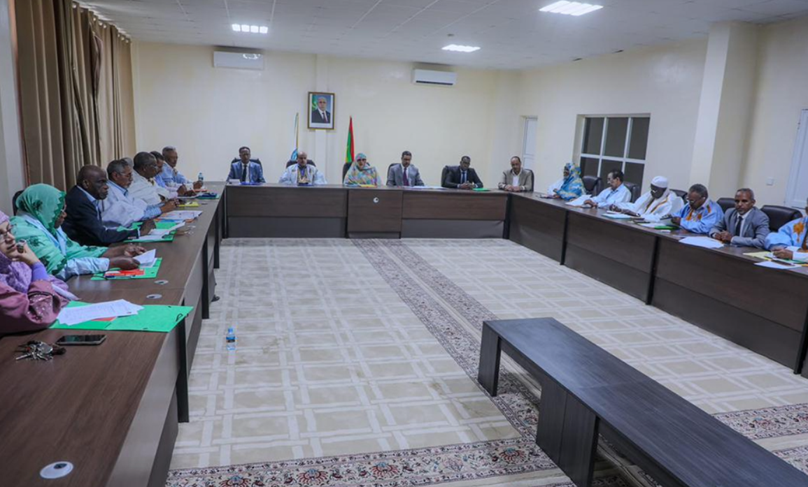 المجلس الجهوي لداخلت نواذيبو يناقش الميزانية وتقييم الأداء التنموي خلال دورته العادية